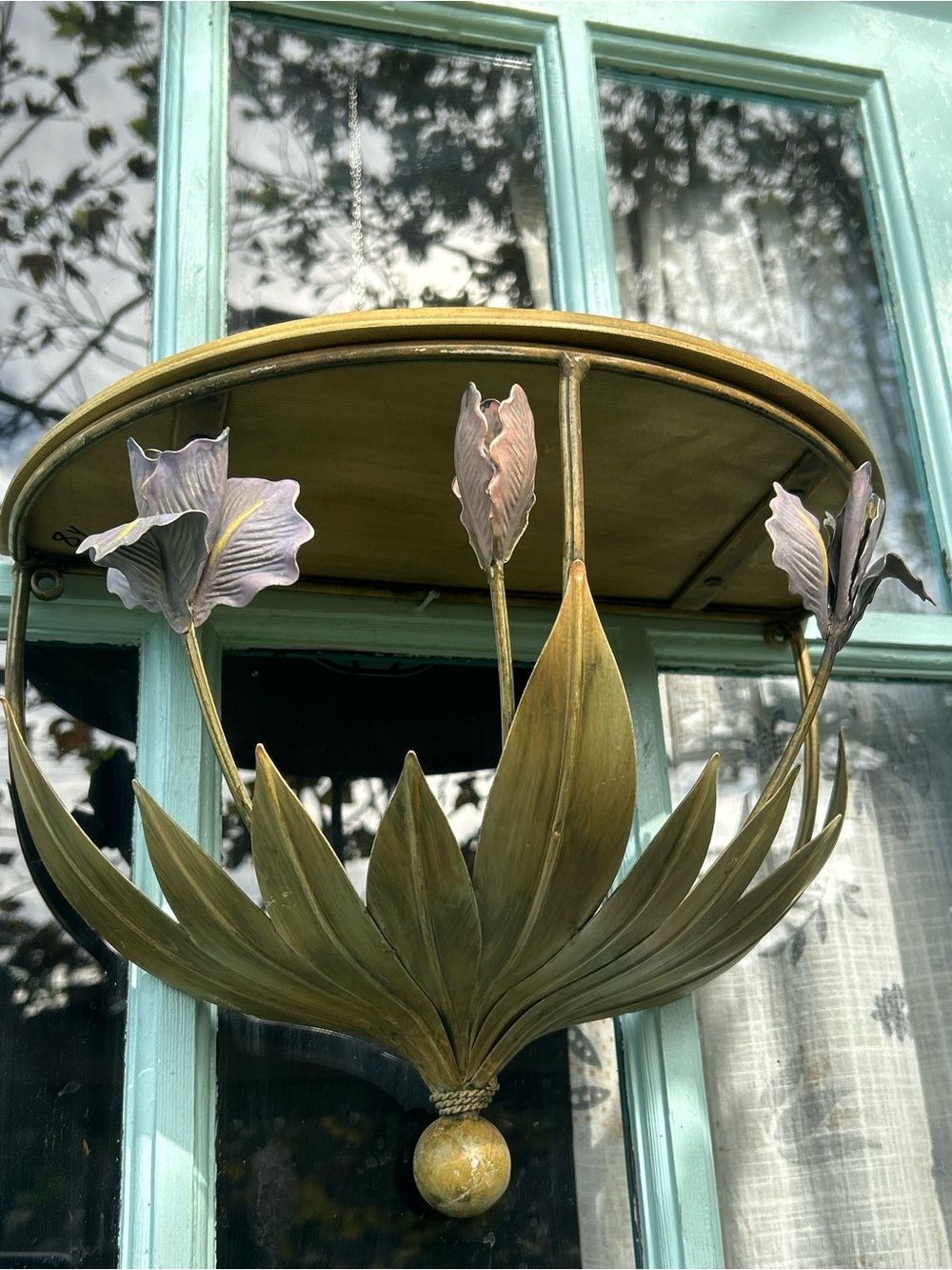 Beautiful Italian Floral Iris blossoms Shelf